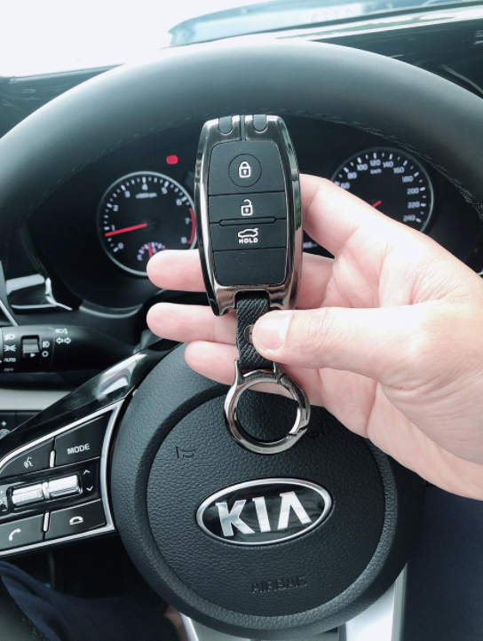 Vỏ ốp khóa kia k3, cerato, optima, seltos kim loại metal cao cấp
