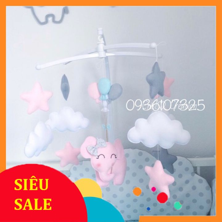 [Cho bé từ 0 - 6m] Treo nôi “Voi Hồng dạo chơi” hàng handmade làm từ vải dạ an toàn cho bé