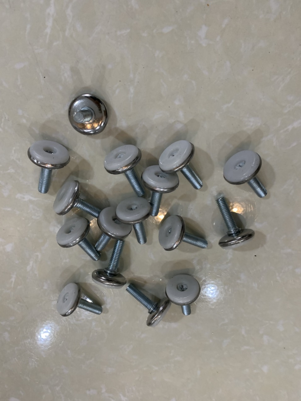 Chân bàn tăng chỉnh - 1 set 10 chiếc - Bulong M8 cao 2.5 -3.5 cm