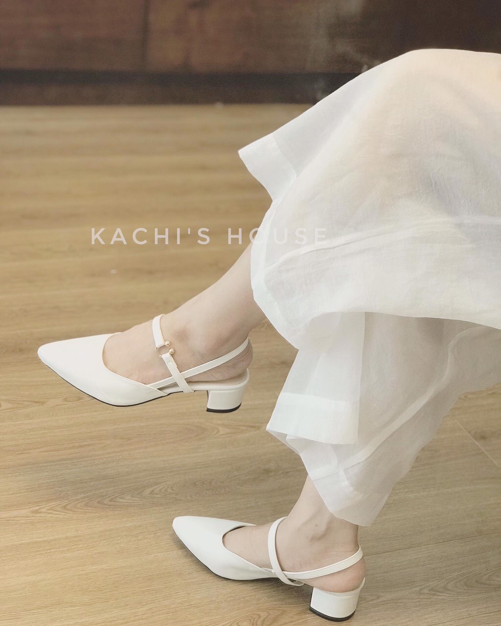 Giày sandal tiểu thư quay trước quay sau 3p