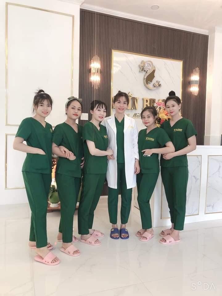 Đồng Phục Nhân Viên Spa (VÃI KHÔNG PHAI)