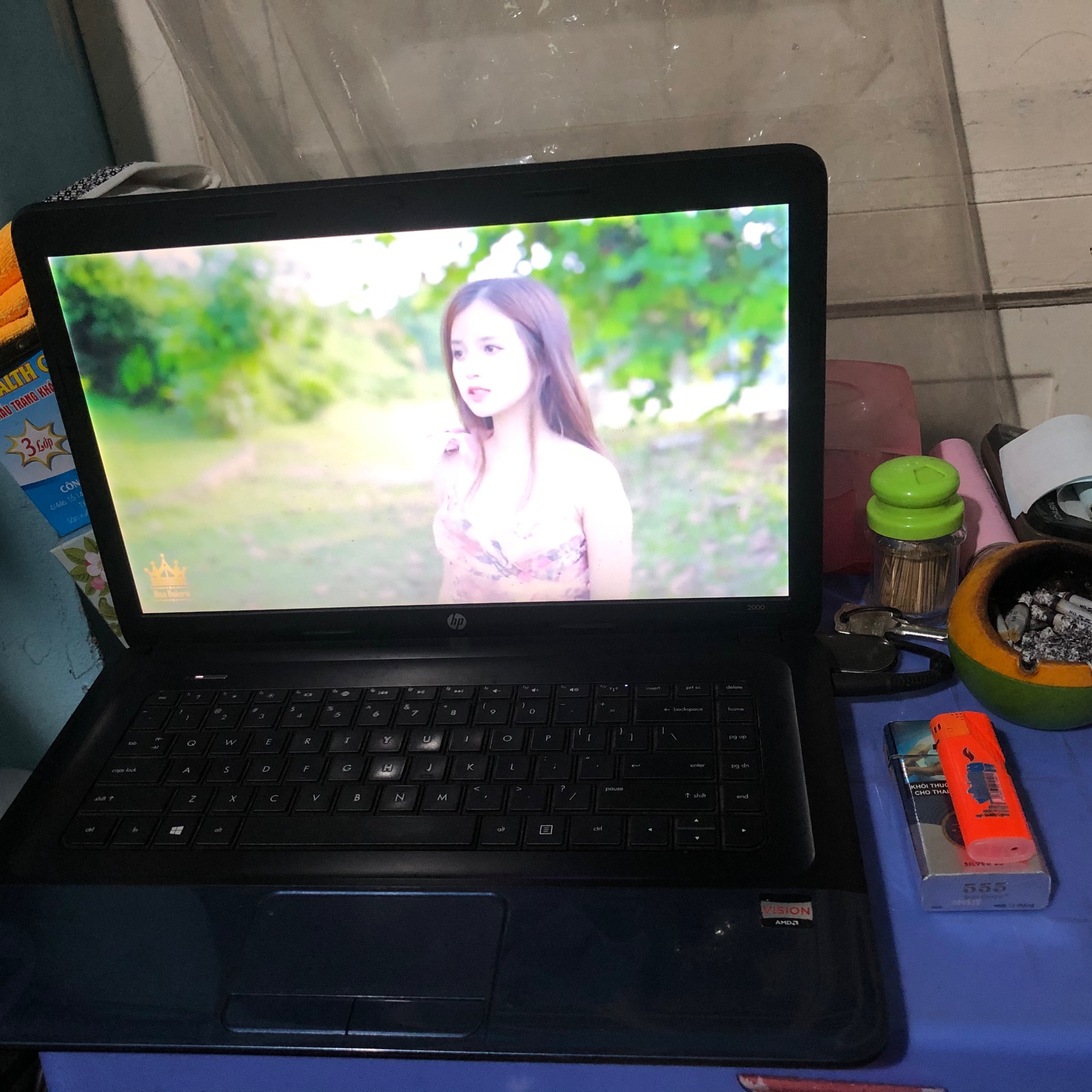 Hp 2000 e 300
