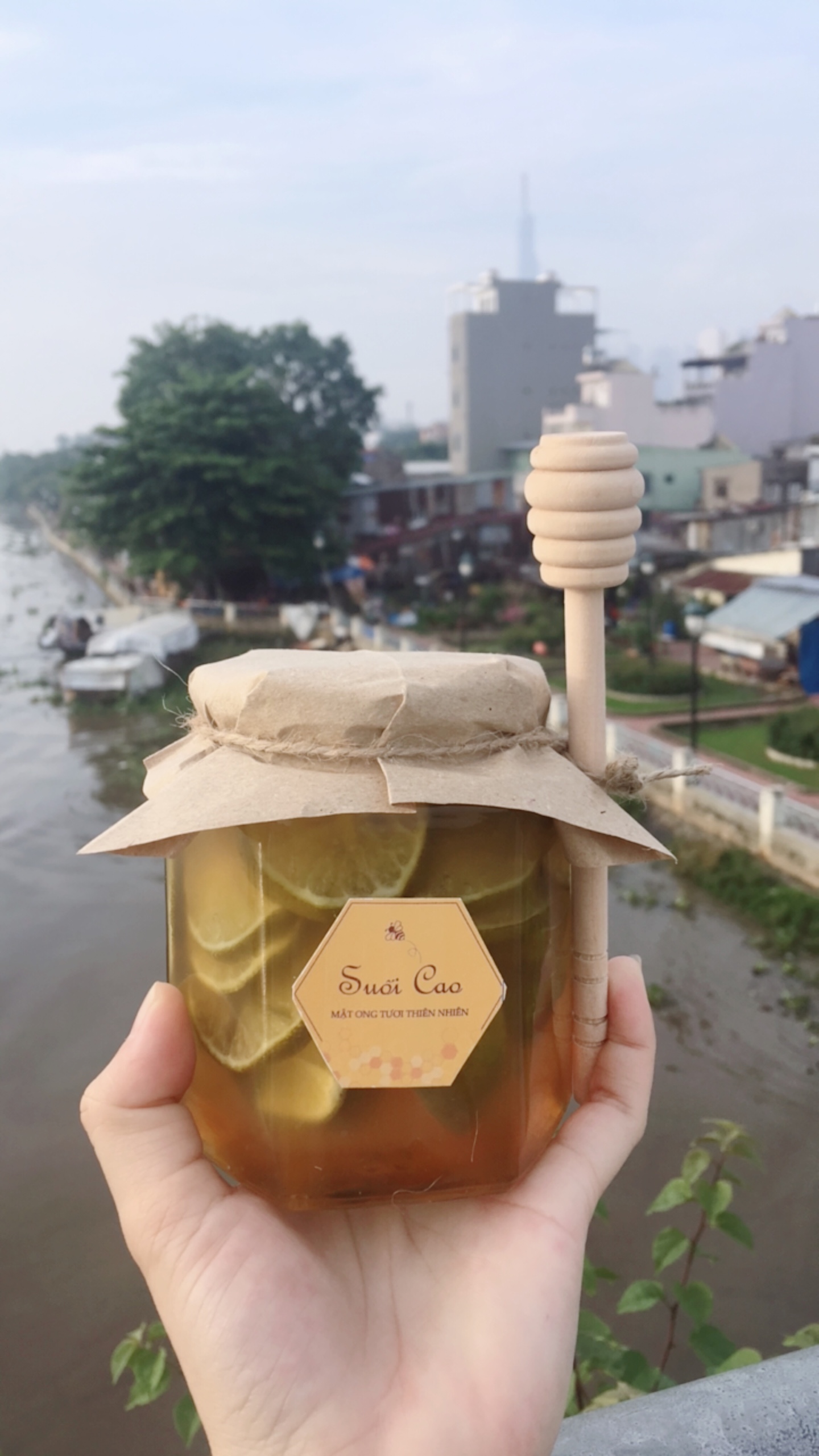 Chanh-ngâm-mật-ong-đường-phèn-380ml