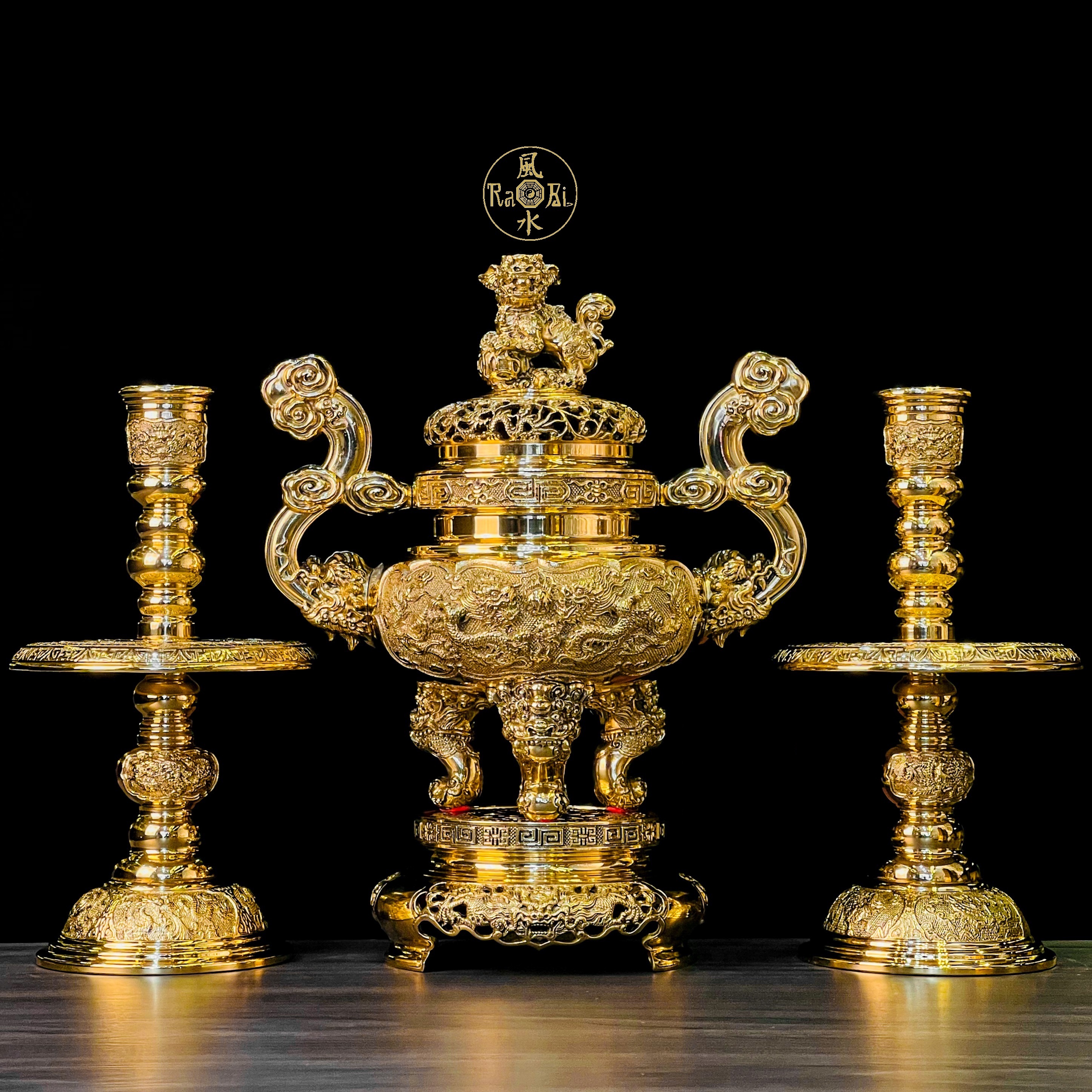 Bộ Tam Sự Lư Lân Tay Mây 44cm + Chân Đèn 33cm - Vật Phẩm Đồng Thờ Cúng Vĩnh Tiến Chất Lượng Cao