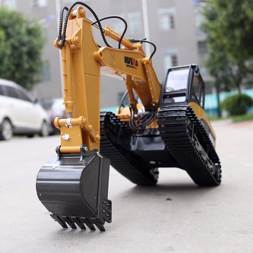XE XÚC ĐIỀU KHIỂN TỪ XA BẢN QUỐC TẾ HUINA 550