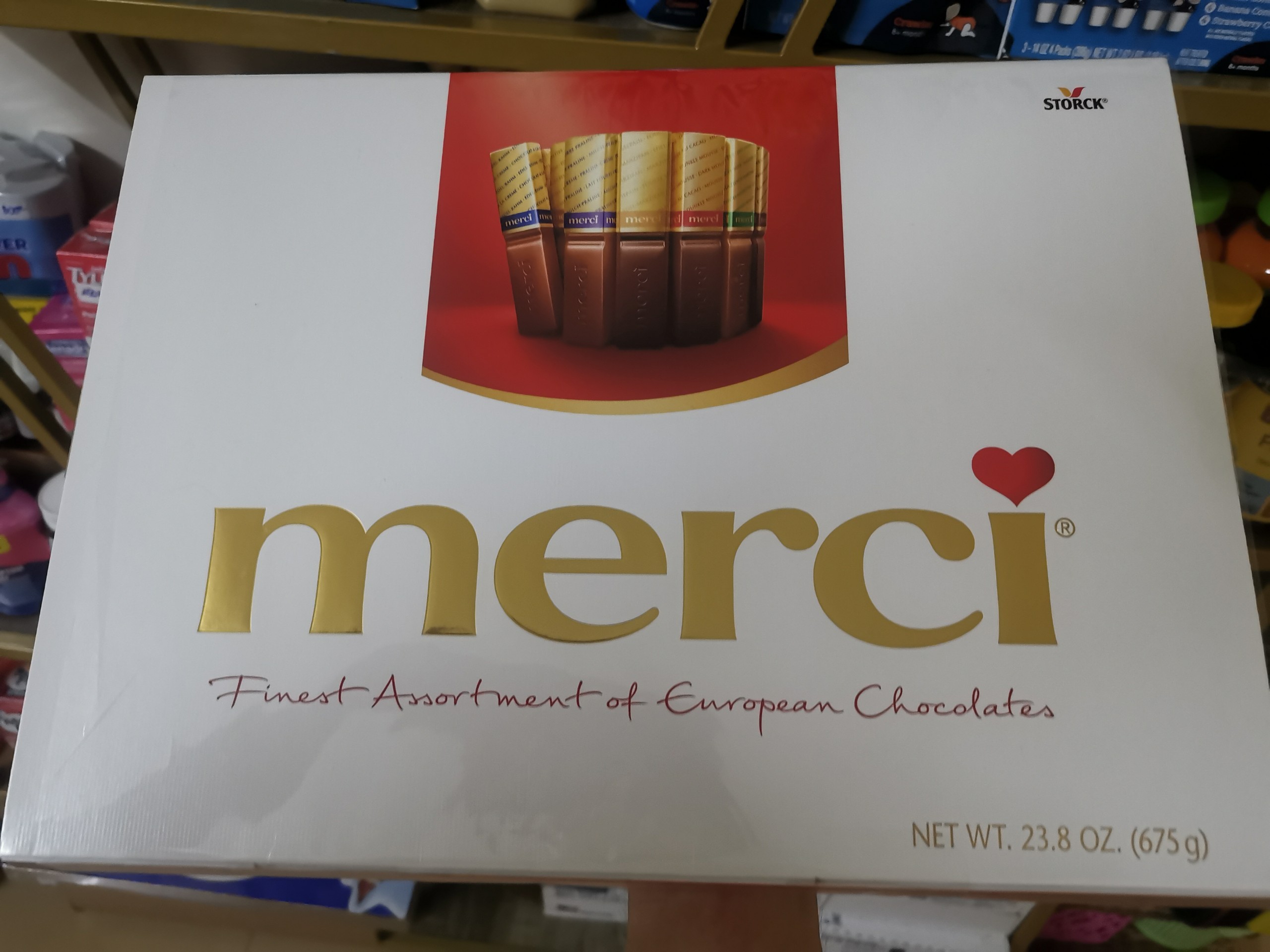 Socola Merci hộp 675g Đức