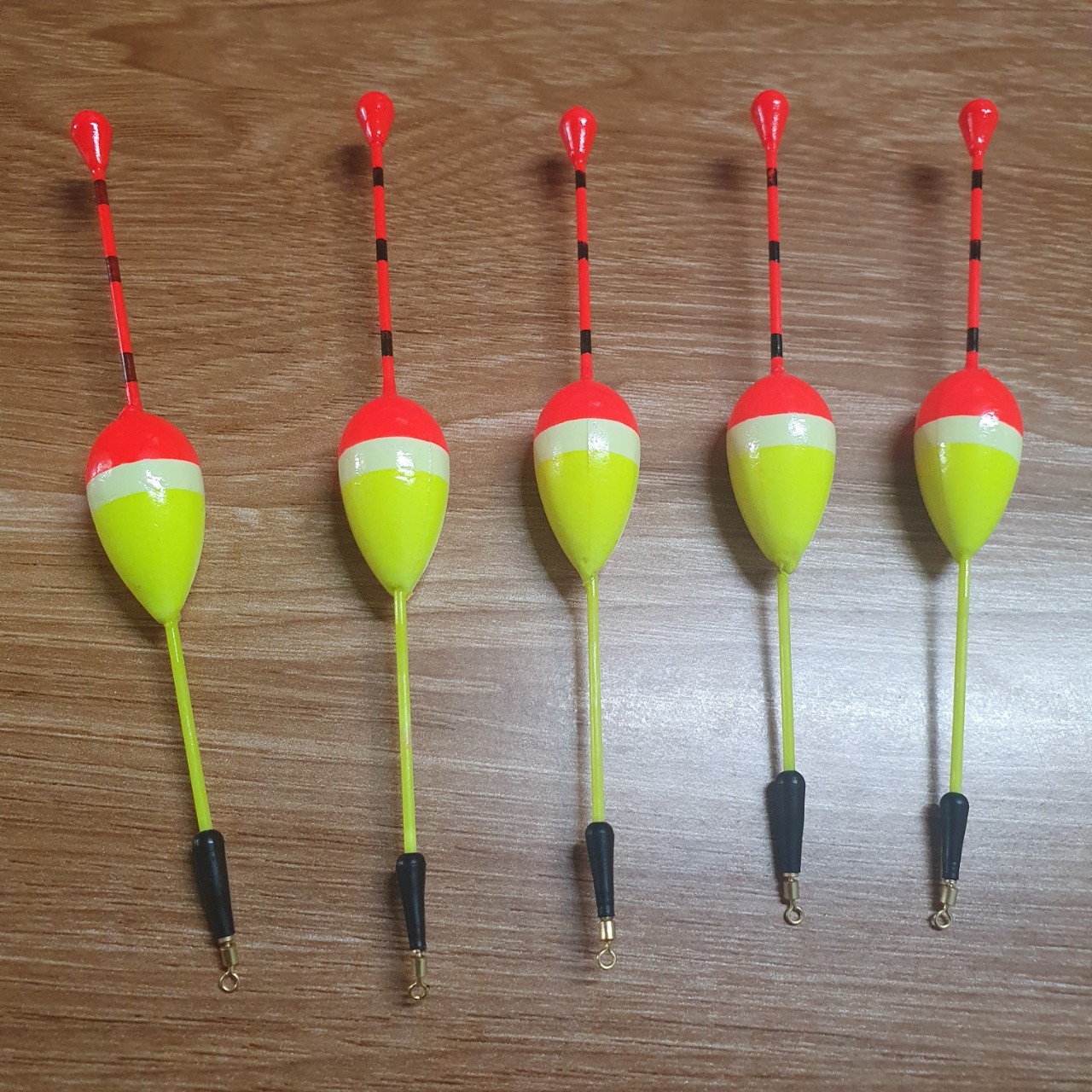 Combo 5 phao câu cá, câu đơn chuyên câu rô, cá nhỏ tặng kèm chân cắm phao