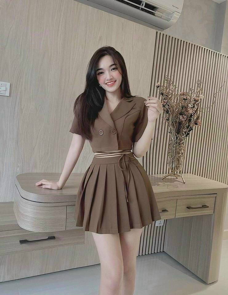 Set bộ trang phục nữ kèm chân váy cực xinh xỉu , tôn dáng cho các chị em