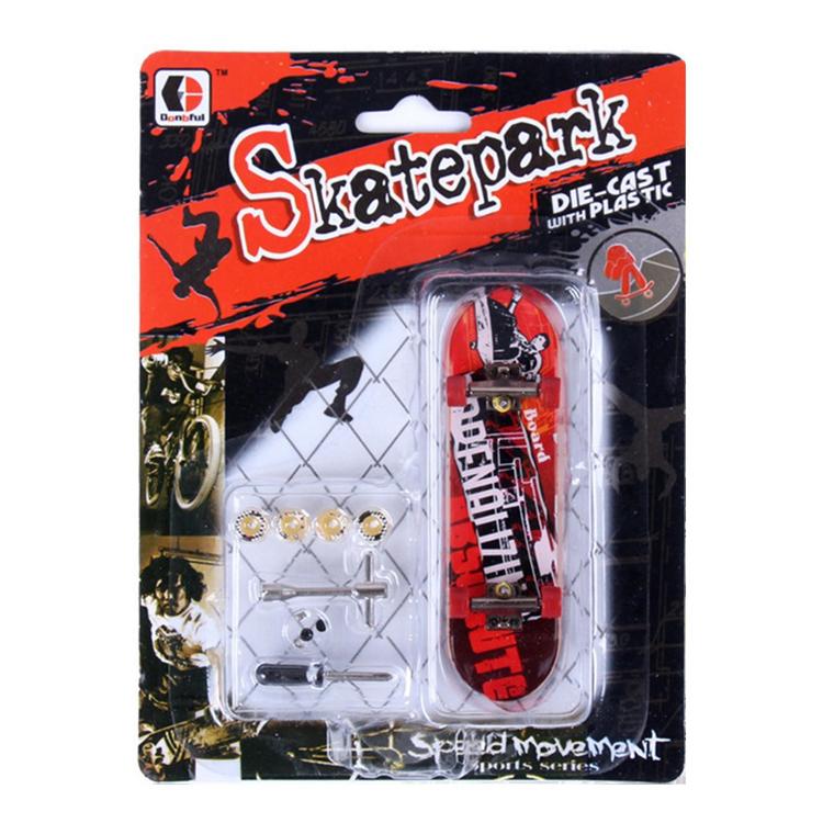 Toy Skateboard Finger Lightweight Cool Toys Kit with Mini Skateboards Finger Skateboard Set Birthday Christmas Party Decor for Kids clever