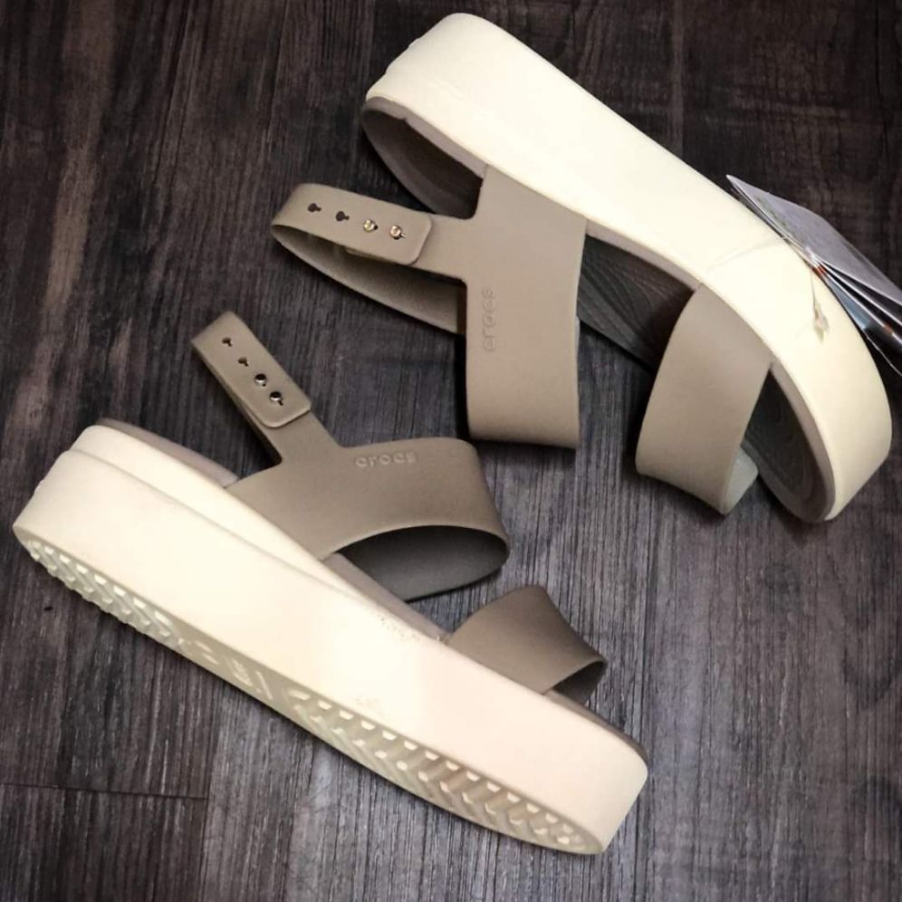 Sandal cross.blooklyn cao 5p cho các bạn gái