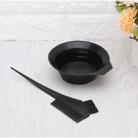 Bộ phụ kiện nhuộm tóc gồm 1 bát và 1 cọ nhuộm, bộ dụng cụ nhuộm tóc 2 món bát lược nhuộm, khách hàng đặt set nhuộm tóc bên shop được tặng kèm bộ phụ kiện này nhé