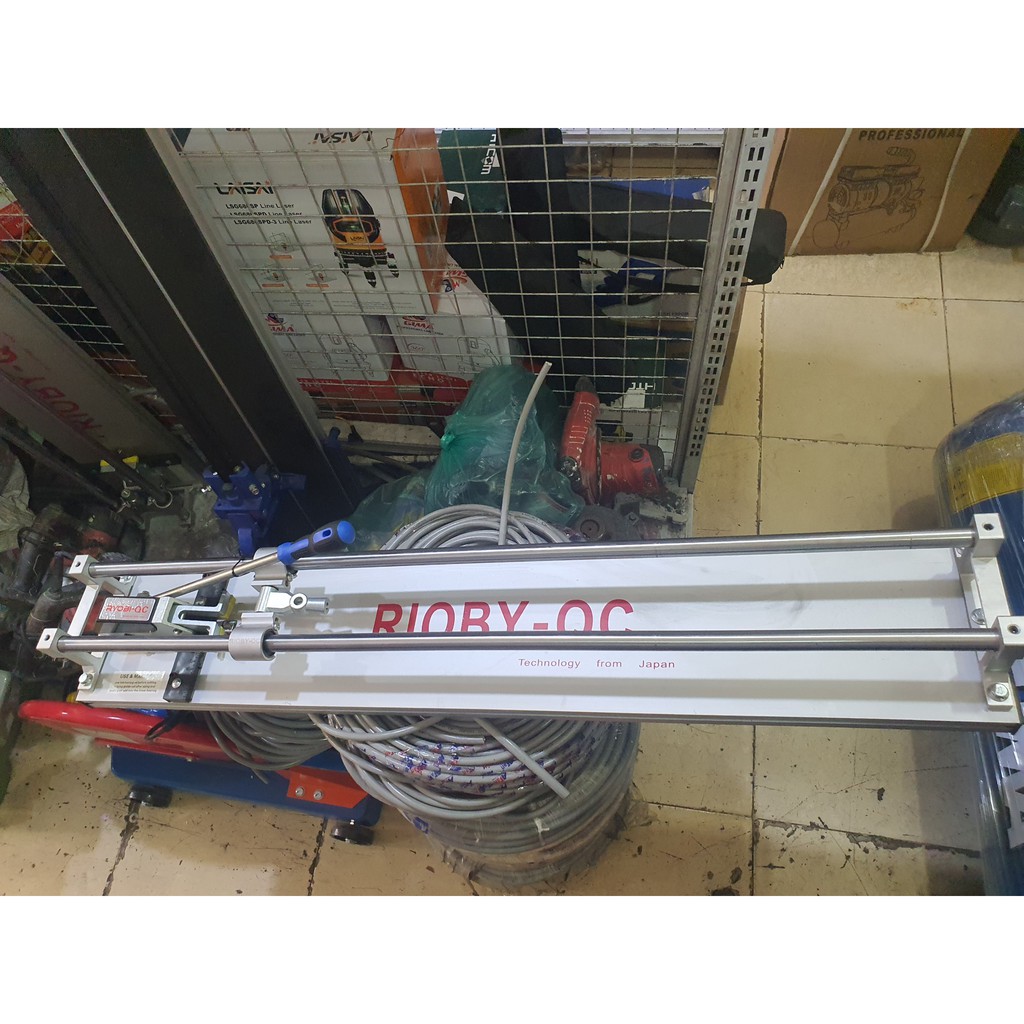 Bàn cắt gạch ryobi qc-800