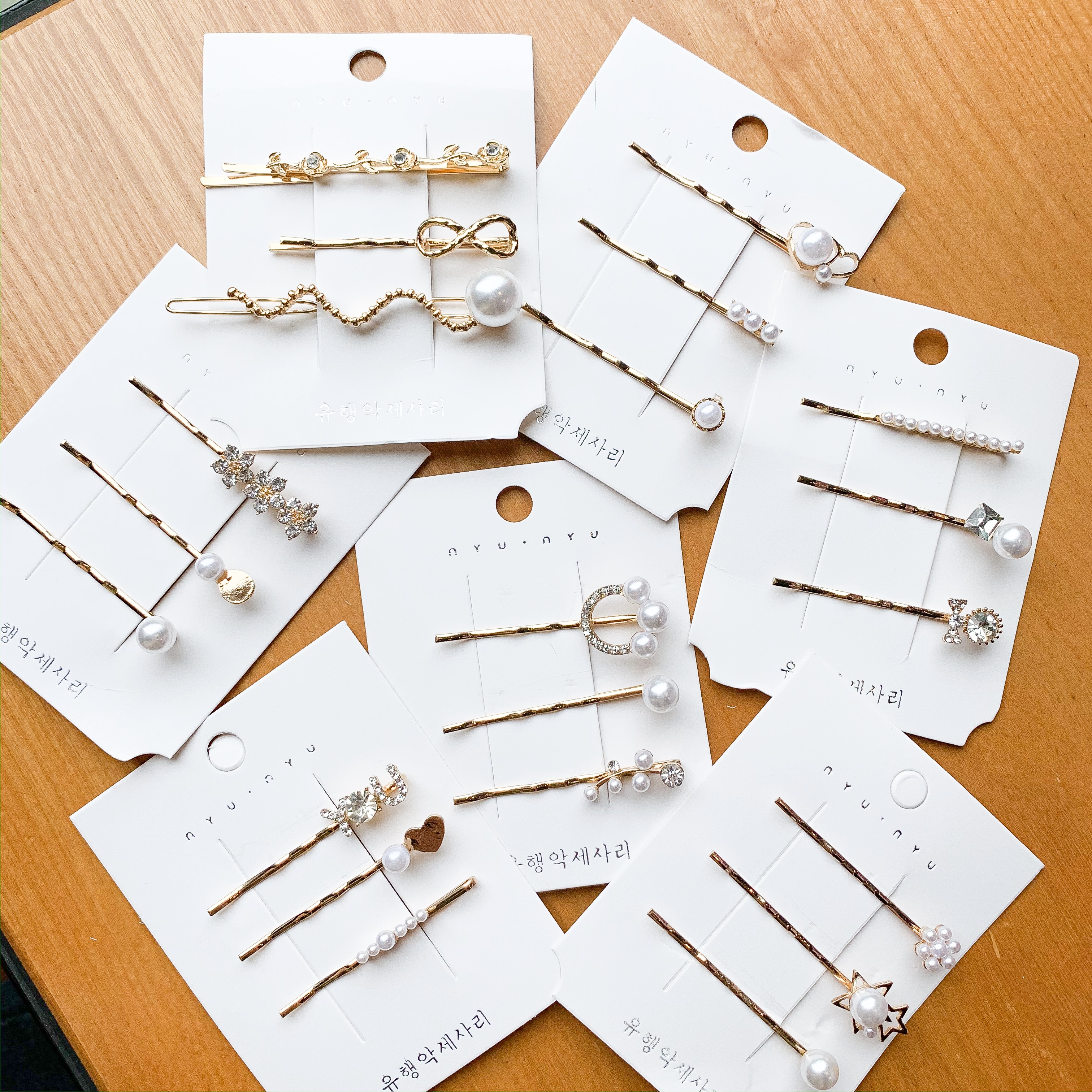 Set 3 kẹp tóc Hàn Quốc đính đá hạt ngọc V.Store