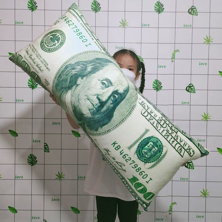 GỐI ÔM NGỦ HÌNH TỜ TIỀN SIZE LỚN VẢI NHUNG IN 3D SIÊU MỊN CAO CẤP XUẤT DƯ