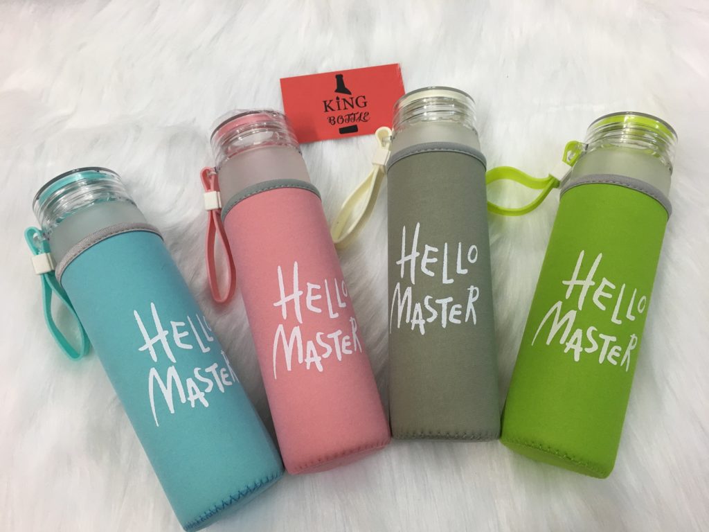 Bình Nước Hello Master Thủy tinh Có quai sách Tiện lợi 400ML