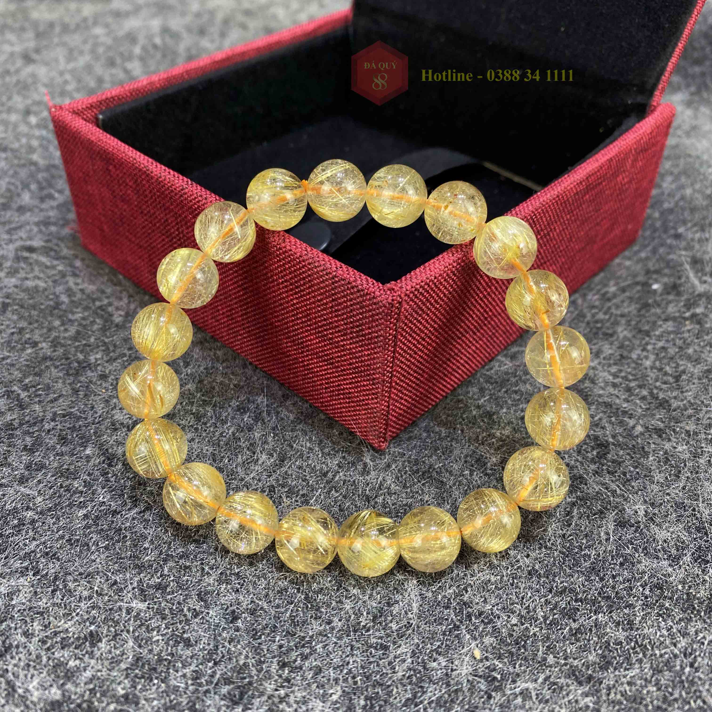 Vòng Tay Phong Thủy Đá Thạch Anh Tóc Vàng Tự Nhiên Siêu Vip 10.5mm