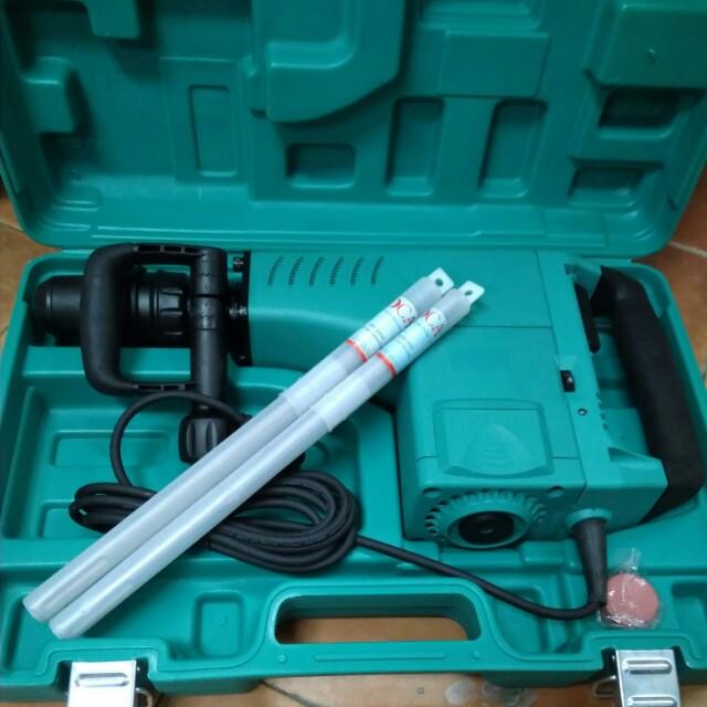 Máy đục bê tông azg10