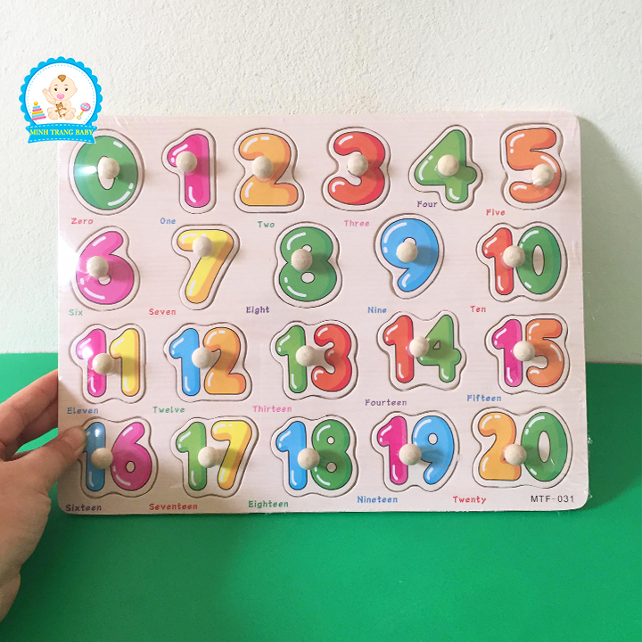 Đồ Chơi Bảng Ghép Hình Chữ Số Có Núm Cầm Tay Cho Bé Bằng Gỗ