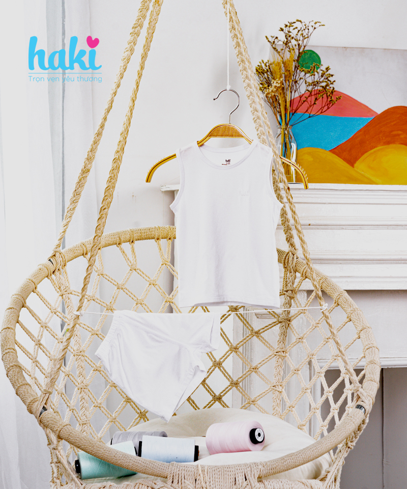 Bộ quần áo sát nách cho bé chất liệu Modal tự nhiên cao cấp siêu mềm mịn, set sơ sinh cho bé tới 3 tuổi vải sồi xuất khẩu HAKI BM005 (4-15kg); quần áo hè cho bé; đồ bộ mặc nhà cho bé