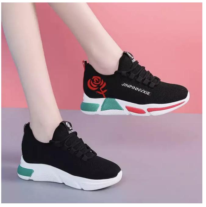 Giày thể thao sneaker nữ hoa hồng