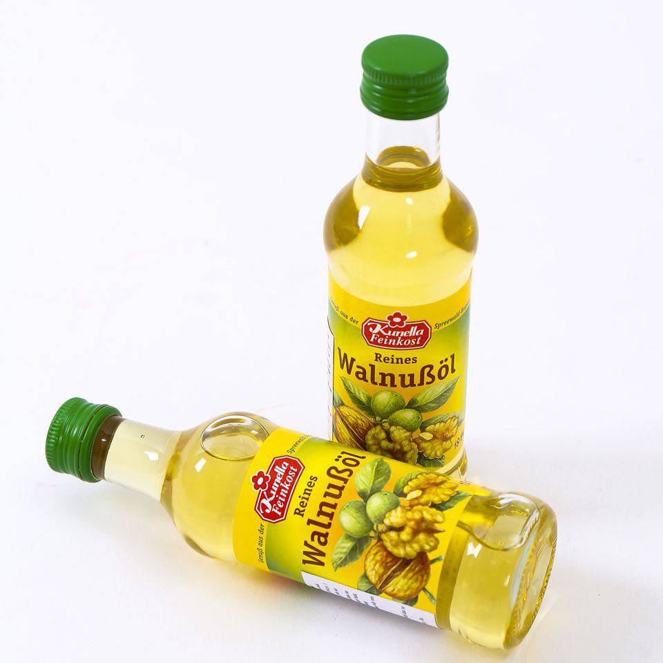 Dầu óc chó Đức Kunella Feinkost WalnuBol 100ml(nhập khẩu)