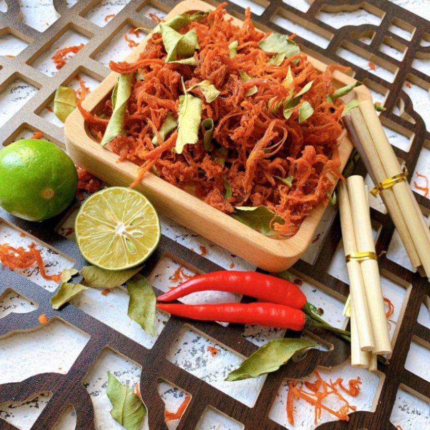 Bò khô sợi lá chanh 300g cay vừa
