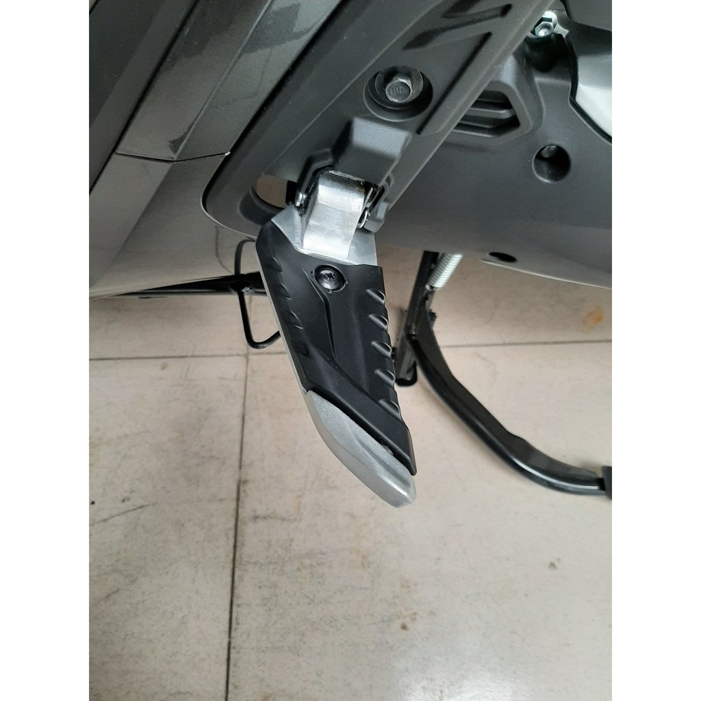 Cần để chân sau để chân sau trái phải sh 125.150 sh mode chính hiệu honda - MT 2022