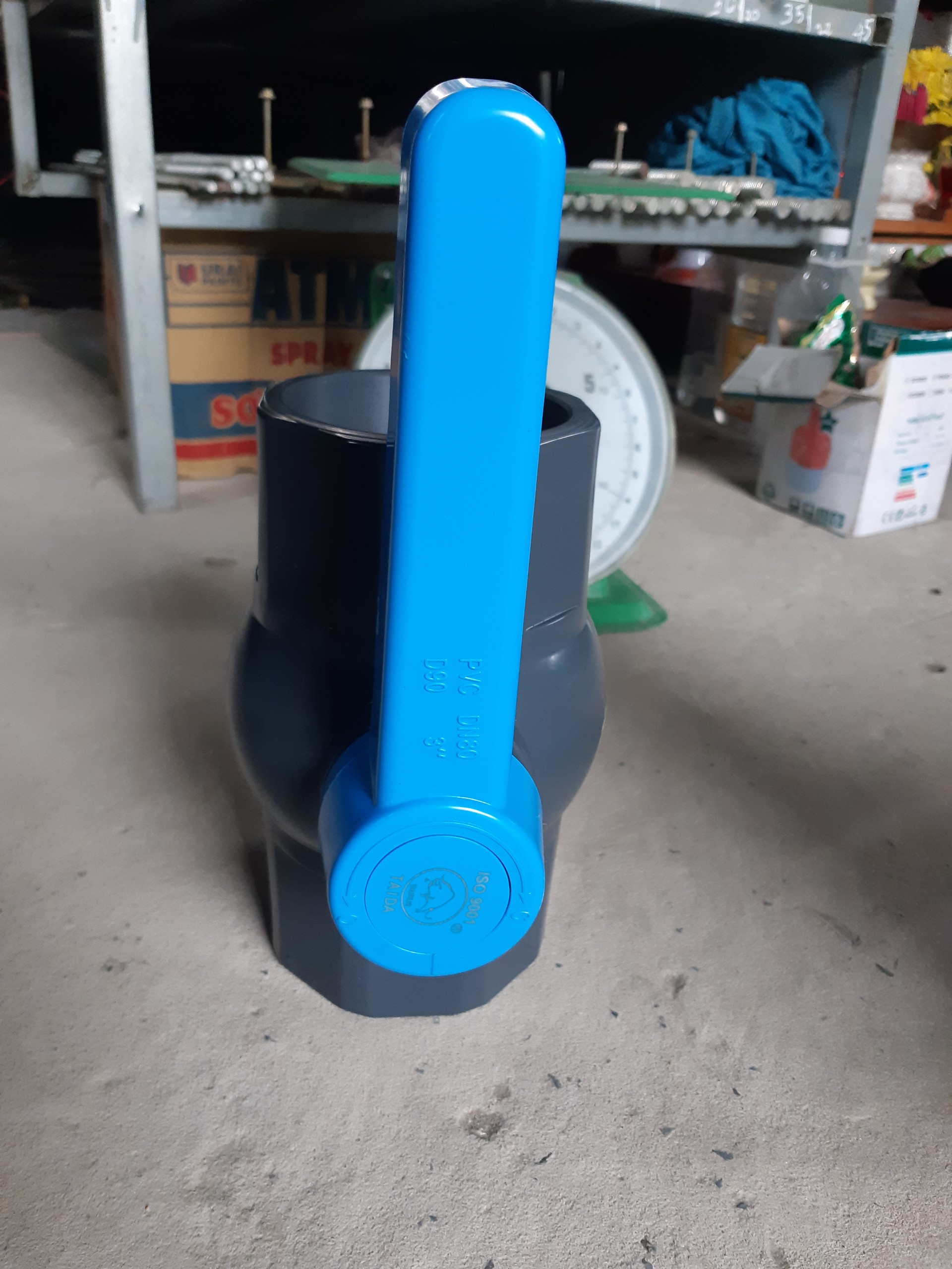 Van nhụa pvc taida phi 114