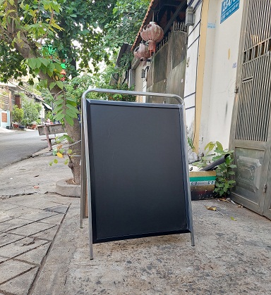 Bảng menu 2 mặt viết bút dạ hoặc phấn 60x100cm