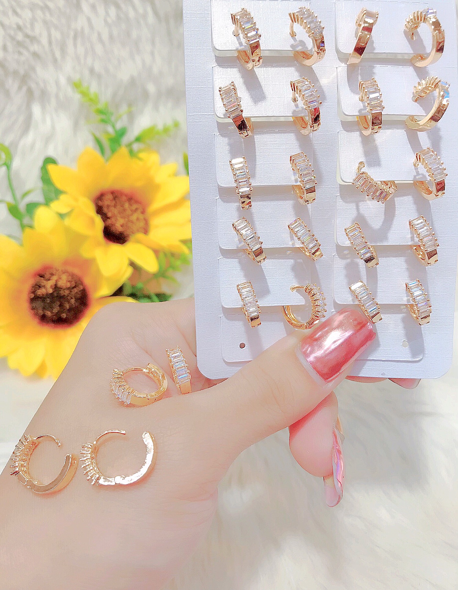 Bông tai nữ mạ Vàng 18k đính đá Cao Cấp X.B0009-50 – Khuyên tai nữ, khuyen tai dep, bông tai nữ dễ thương, khuyên tai nữ cá tính, khuyên tai nữ đẹp, bông tai nữ đẹp, bông tai đẹp cho nữ, hoa tai nữ, bông tai ngọc trai