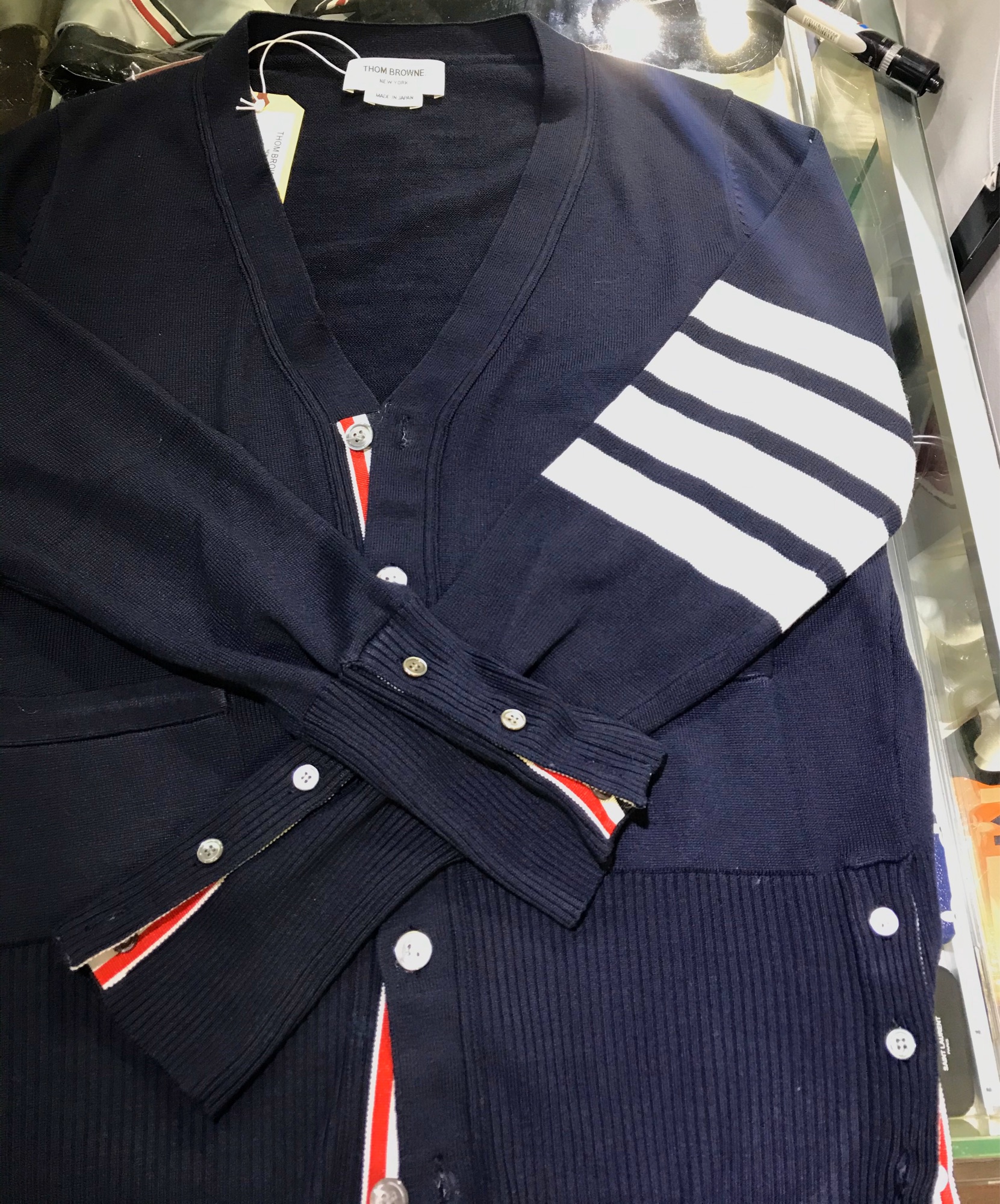 Áo len cardigan thom brown
