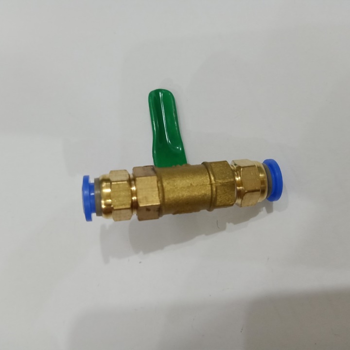 Van khóa ống phun sương 8mm