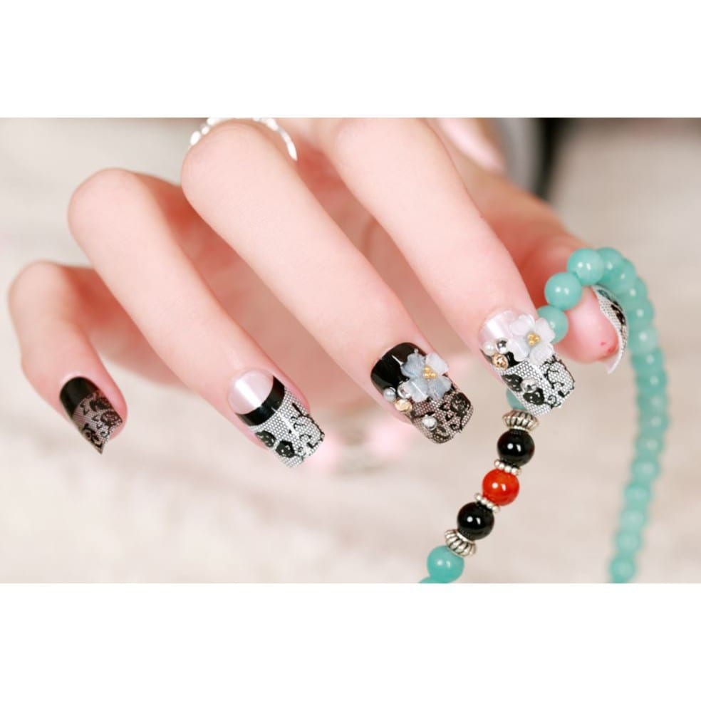 Bộ 24 Móng Tay Giả Ren Đen Đính Đá Hoa (tặng dũa+keo dán sẵn)