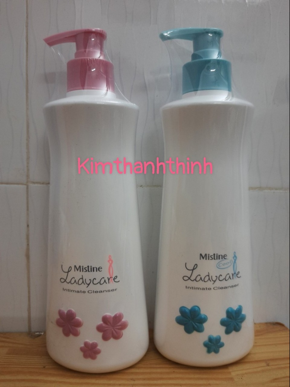 Dung dịch vệ sinh Phụ nữ Mistine Ladycare 400 ml- Xuất xứ Thái Lan