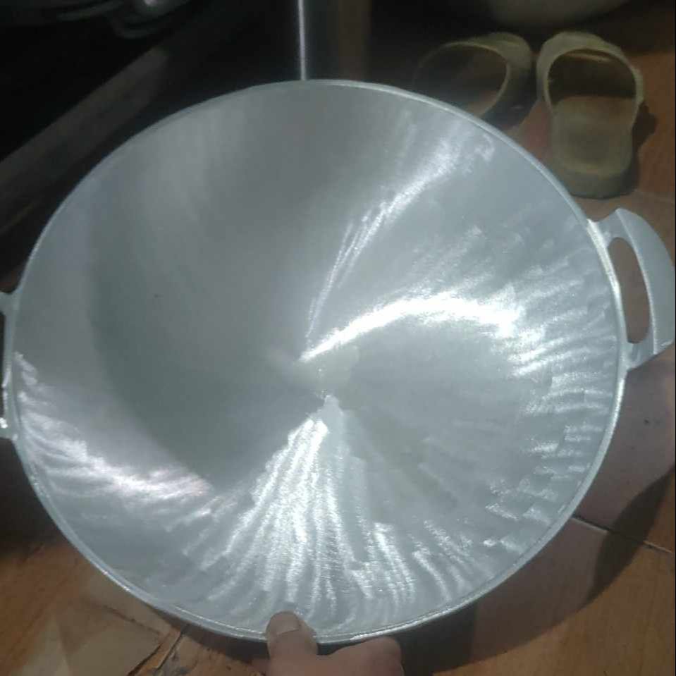 Chảo gang đúc đường kính 40.5 cm