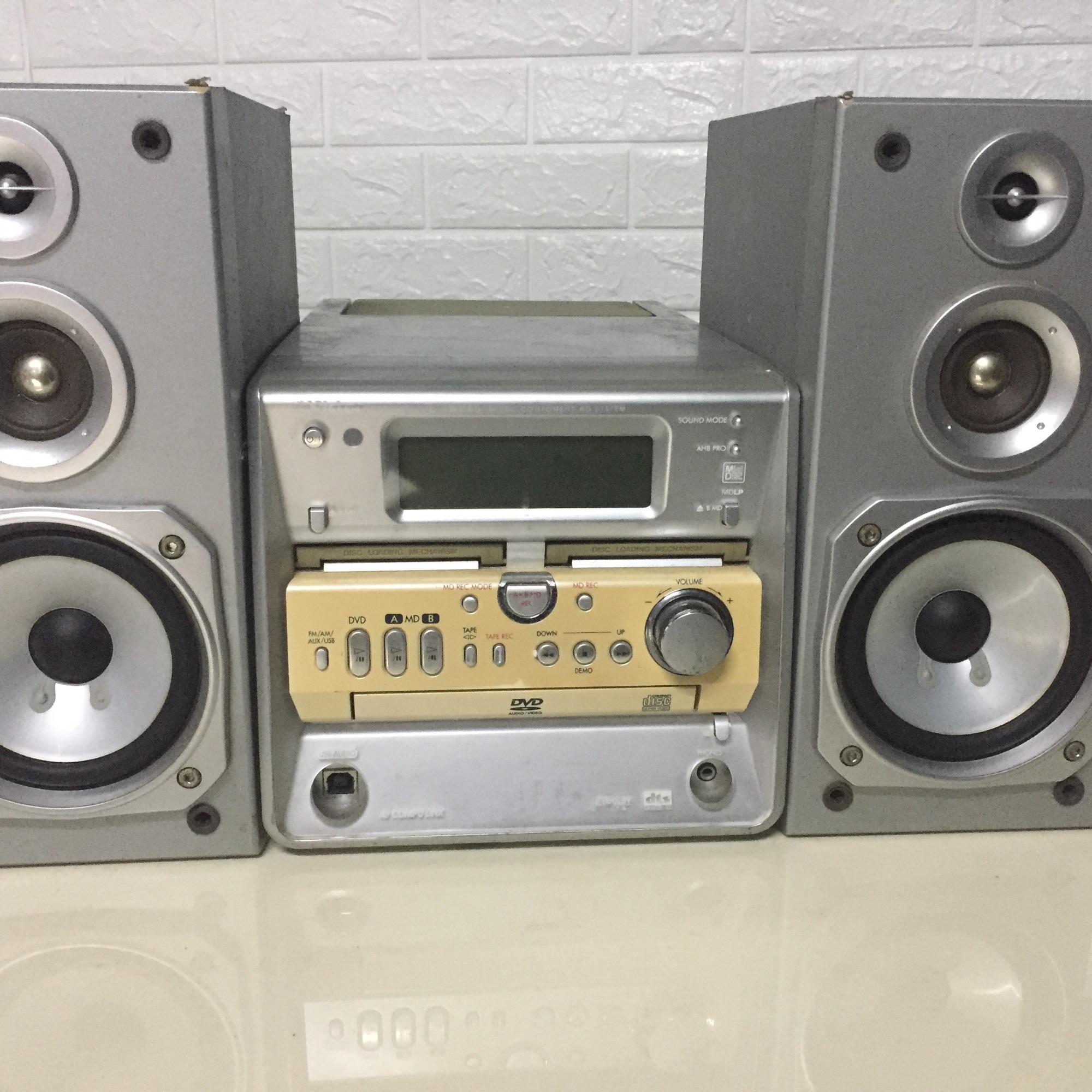Dàn victor ux wd80dvd có giải mã DAC