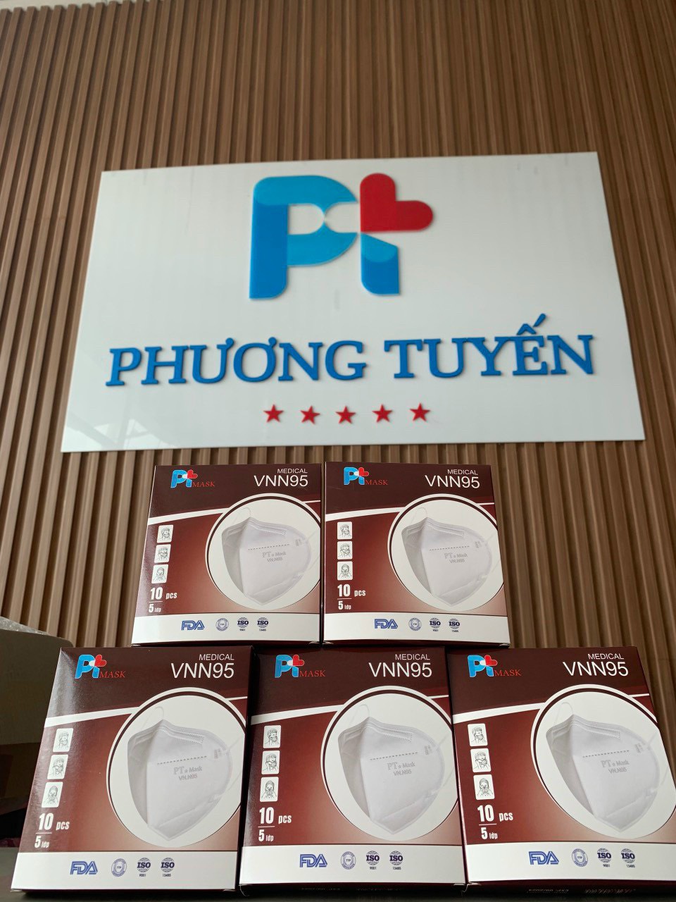 Khẩu trang n95 5 lớp. pt mask. 1hộp/10cái, hàng chất lượng của cty phương tuyến
