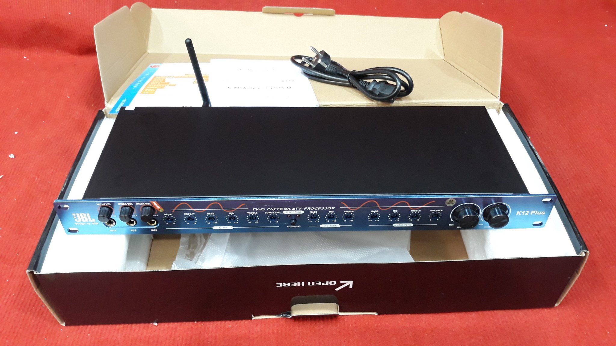 Vang cơ cao cấp jbl k12 plus, mixer karaoke k12 chống hú hiệu quả