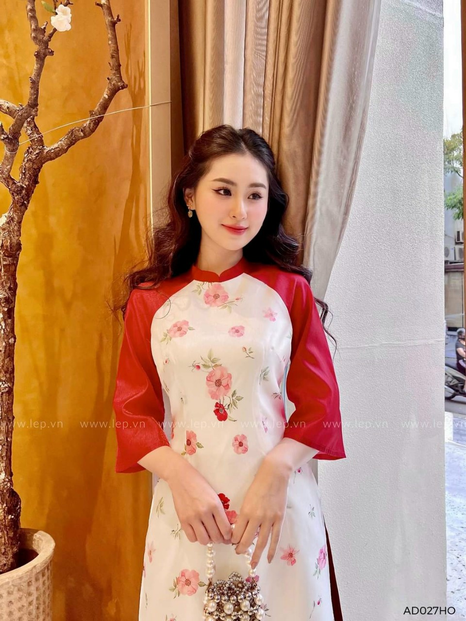 Áo dài cách tân nữ in hoa cổ tàu phối tay đỏ xinh xắn - M37