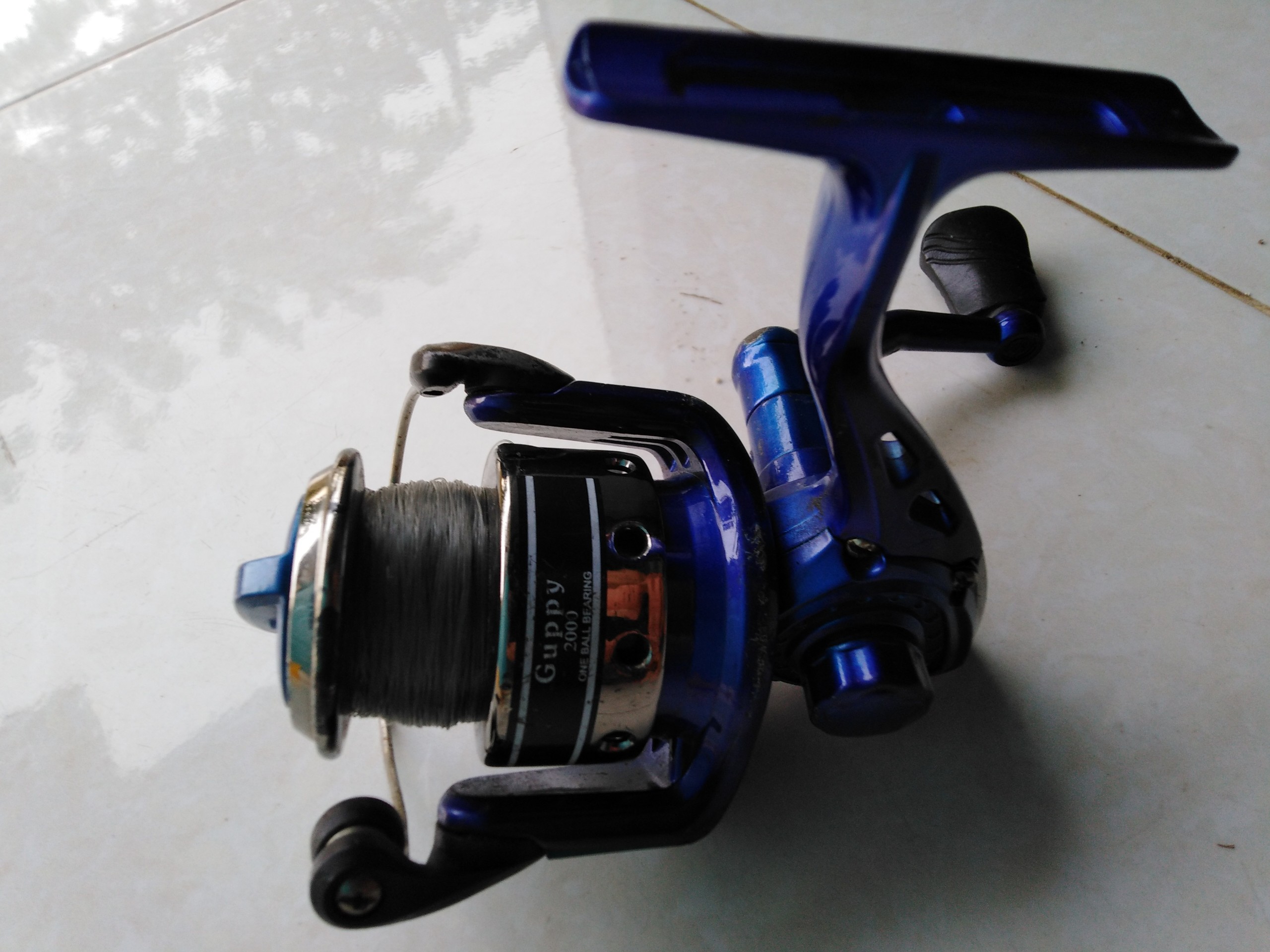 Máy câu bãi nhật guppy 2000