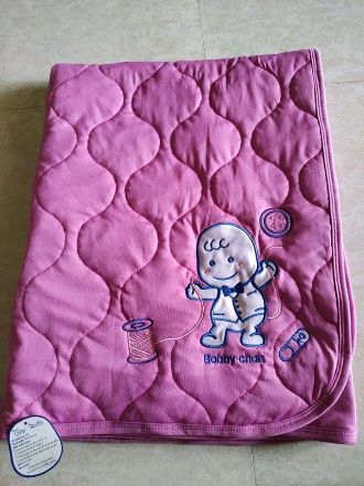 Mền chần bông Bobby