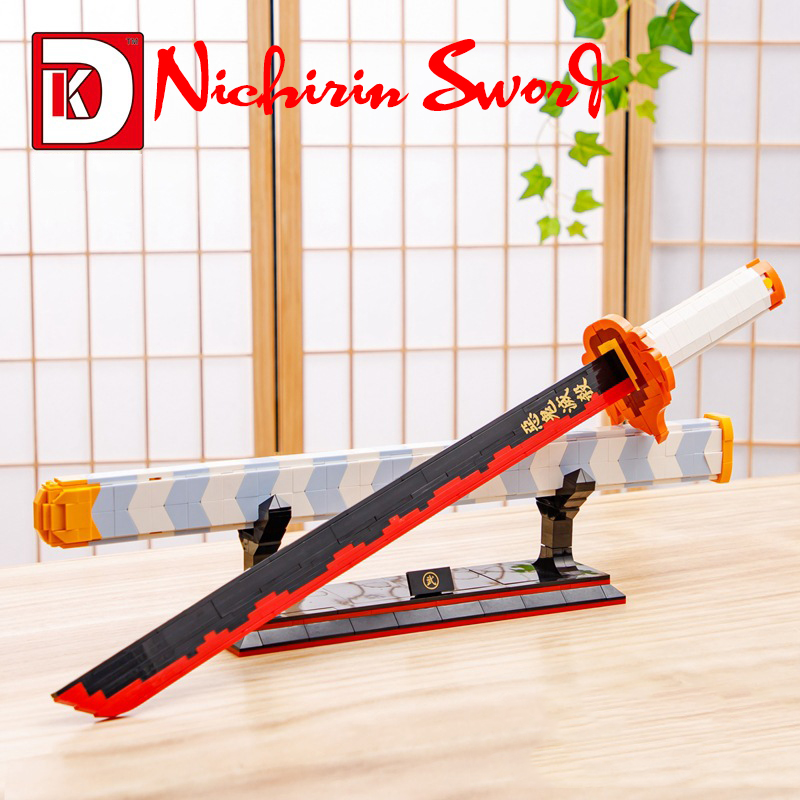 Đồ Chơi Lắp Ráp Kiểu LEGO Mô Hình Nichirin Sword Viêm Trụ Rengoku Kyoujurou Demon Slayer DK1503 Với 790 PCS