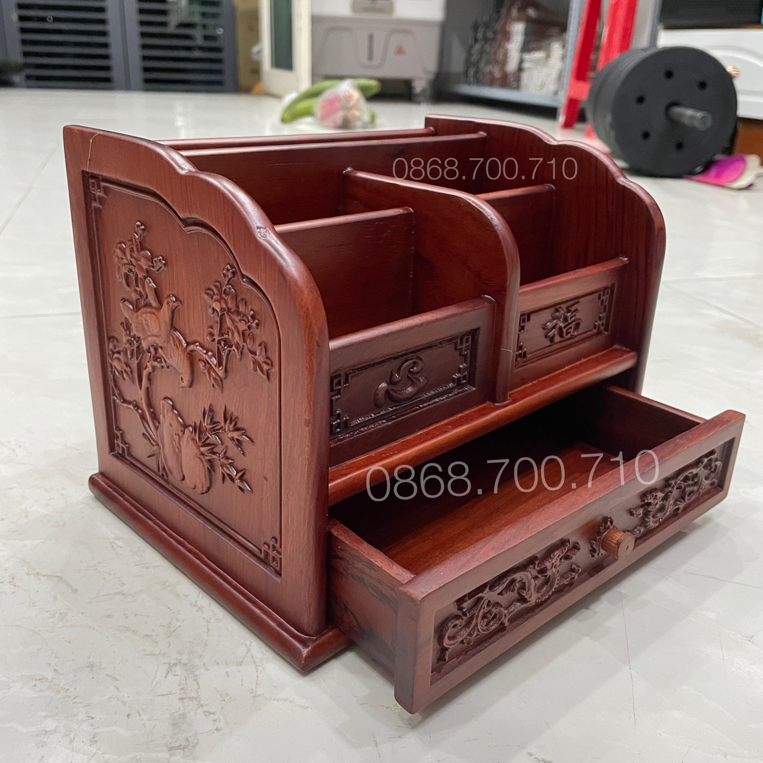 Hộp đựng khăn giấy đa năng nhiều ngăn để bàn bằng gỗ hương 21x15x16cm