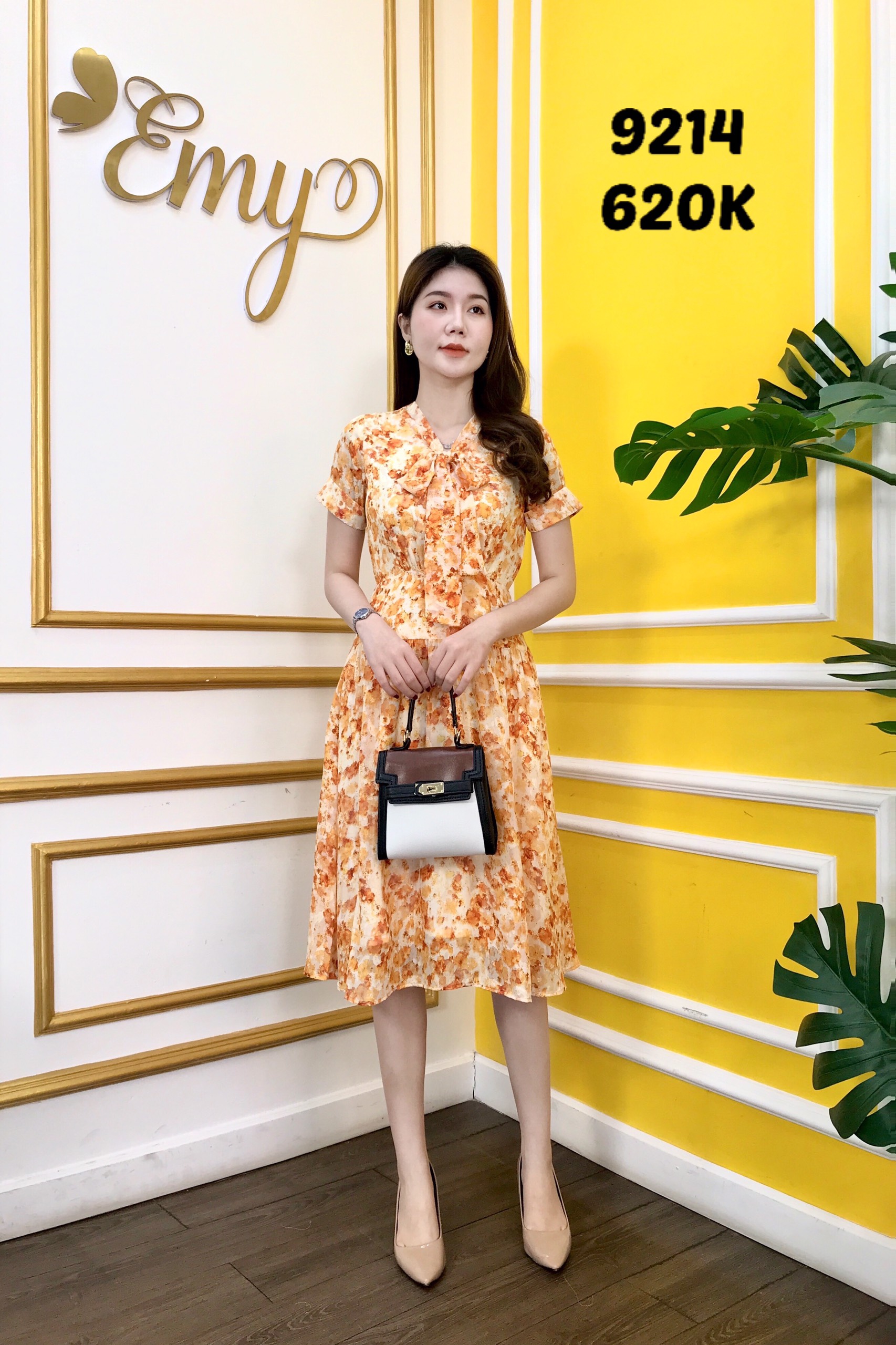 Đầm emy em9214 xoè cổ phối nơ