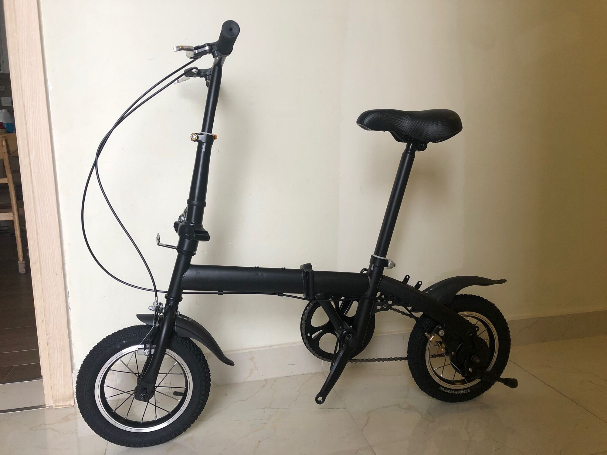 Xe đạp gấp bánh 12inch nặng 8kg