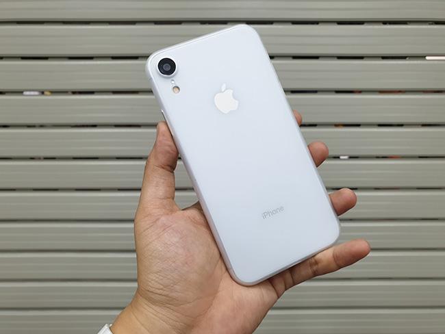 IPHONE XR - ỐP LƯNG SIÊU MỎNG MEMUMI