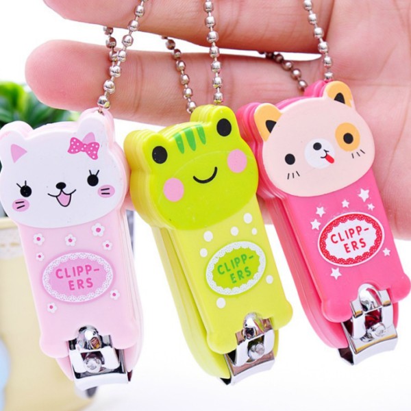 Set 5 Bấm Móng Tay Nhỏ Có Móc Treo Hình Thú cho bé