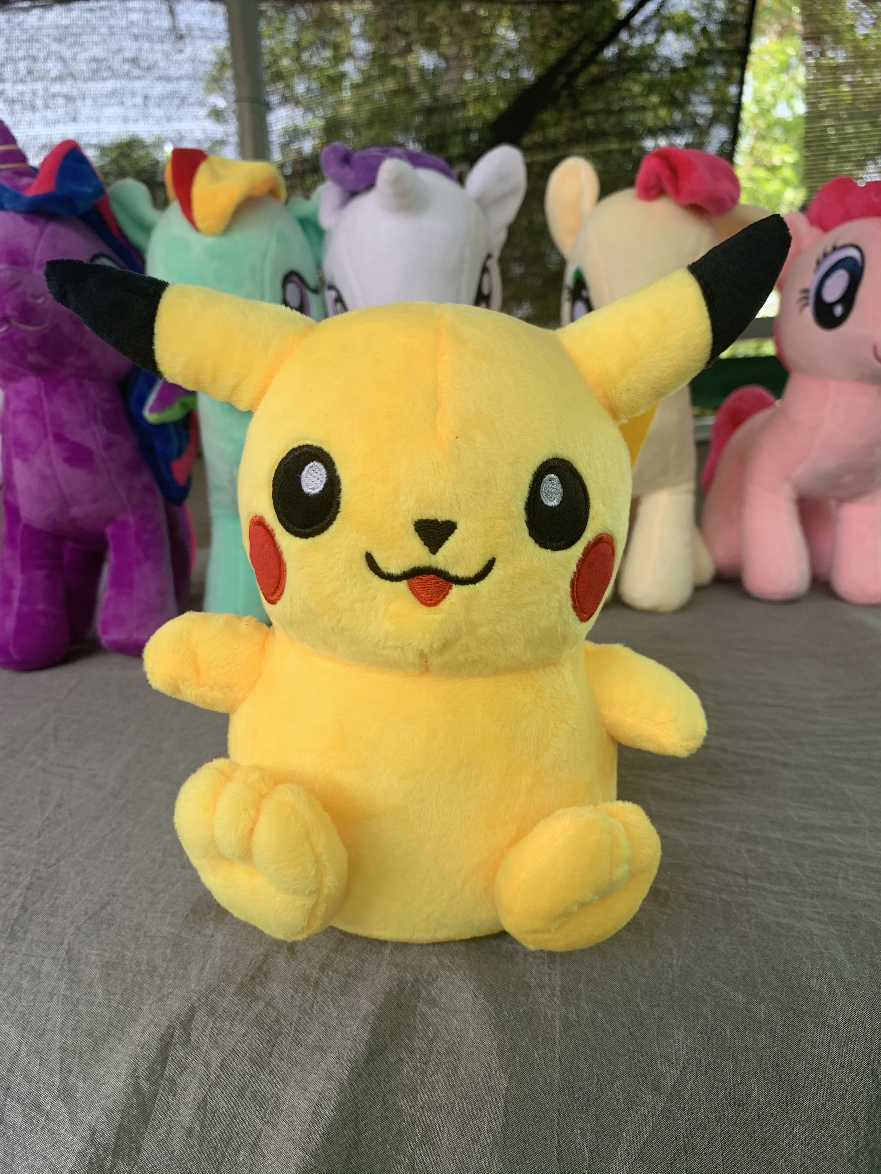 Thu nhồi bông pokemon . 25cm hàng Việt Nam