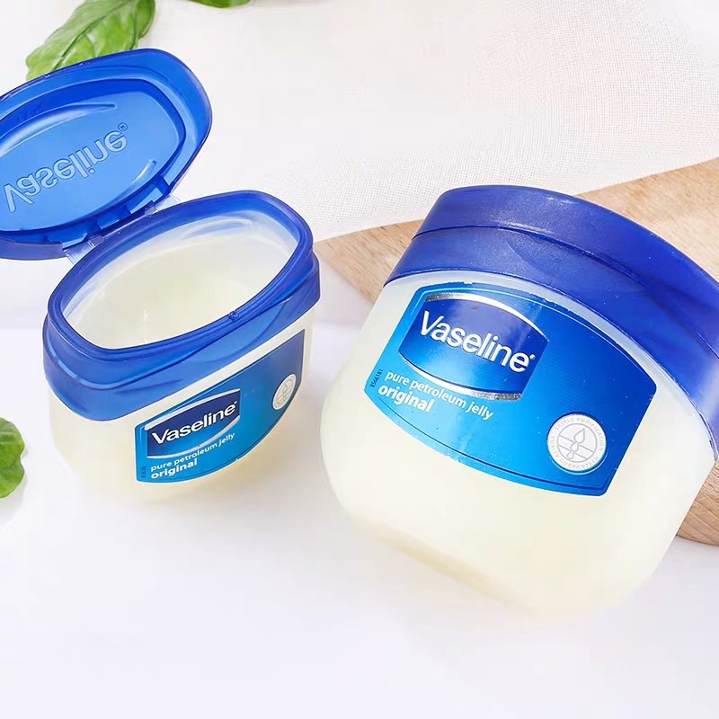 Sáp dưỡng ẩm vaseline mỹ -dưỡng ẩm môi và da -368gram