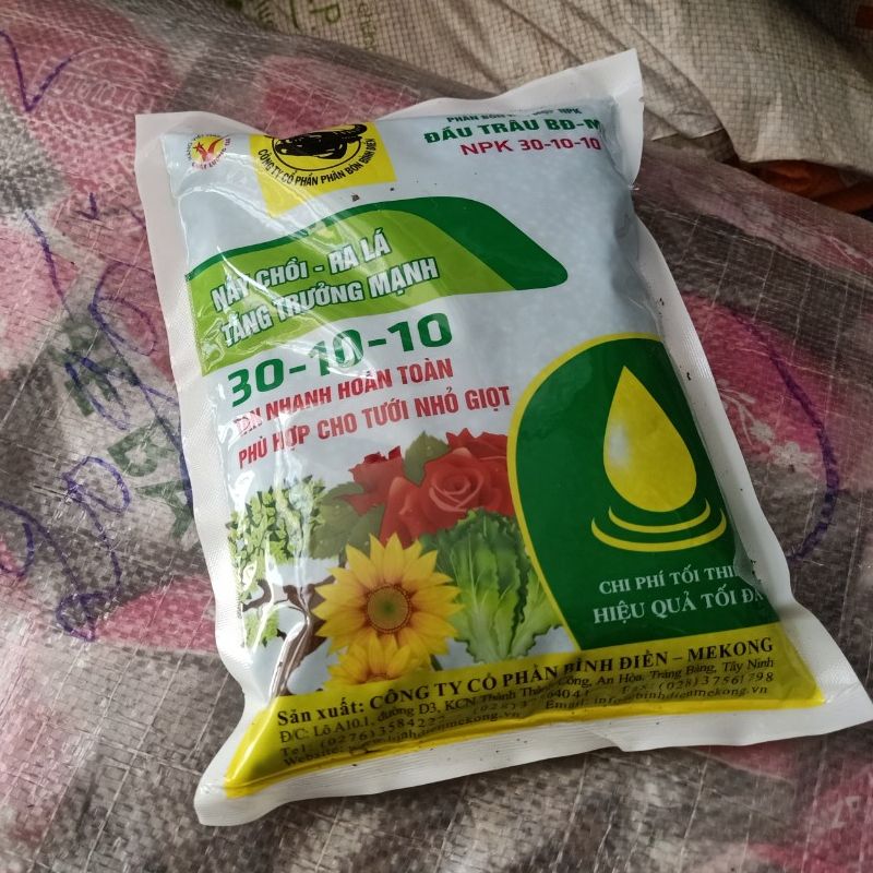 Phân bón cây rau giai đoạn ra rễ, trồi, lá npk 30 - 10 - 10